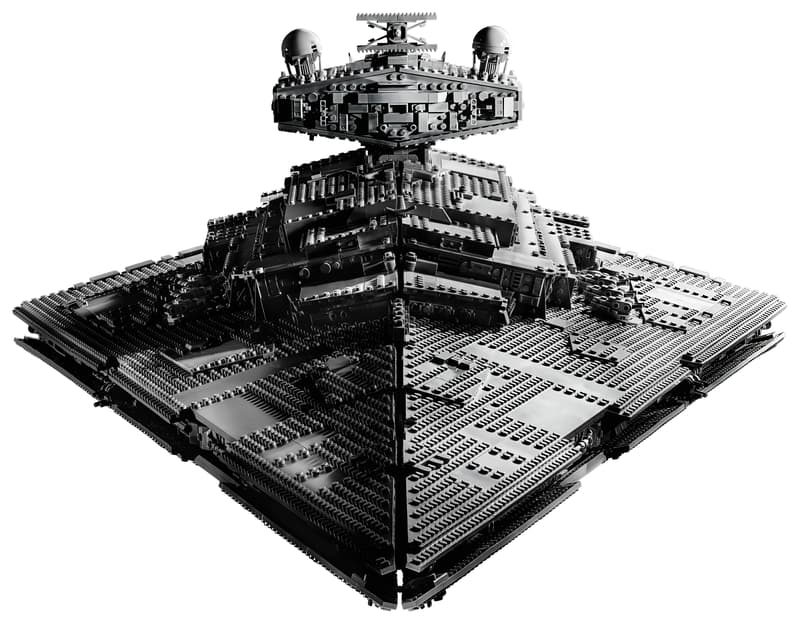 LEGO 75252 UCS Imperial Star Destroyer